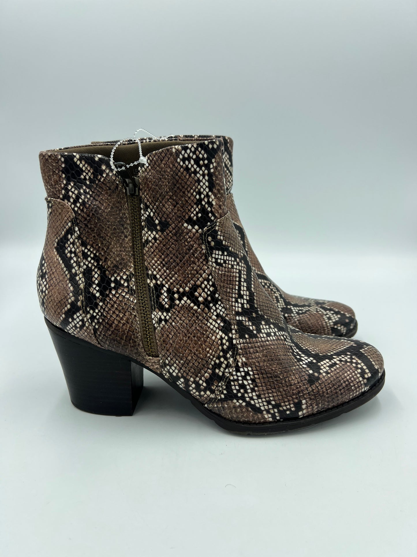 Boots Ankle By Bare Traps In Snakeskin Print, Size: 8.5