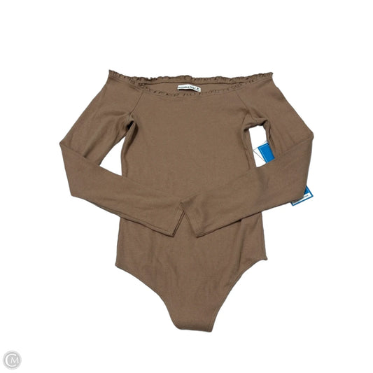 Top Long Sleeve By Abercrombie And Fitch In Brown, Size: M