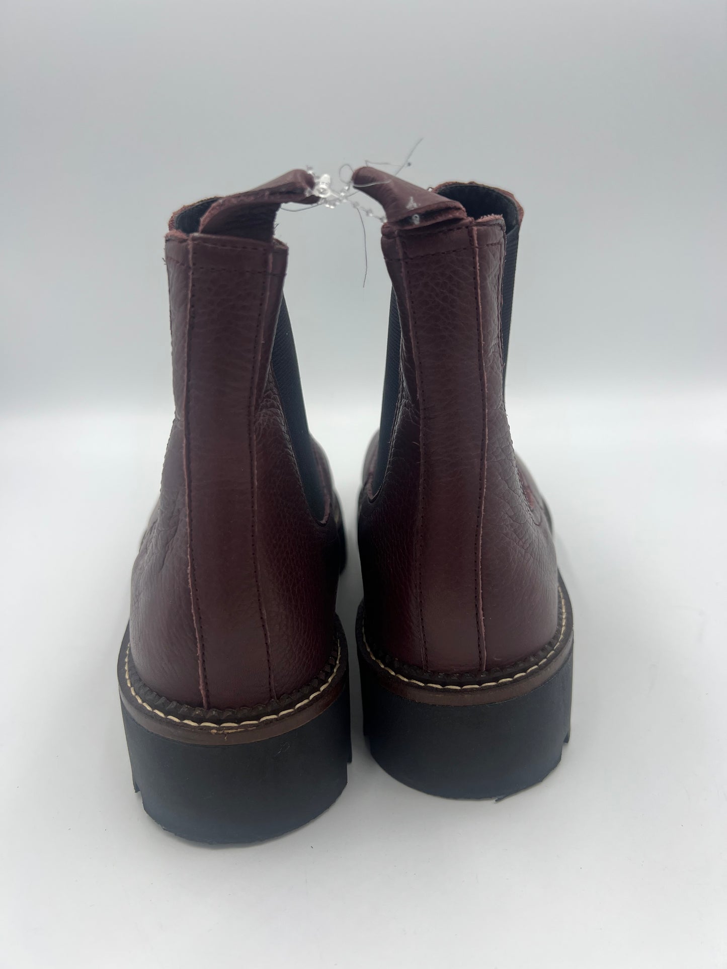 Maroon Boots Ankle Flats Caslon, Size 9.5