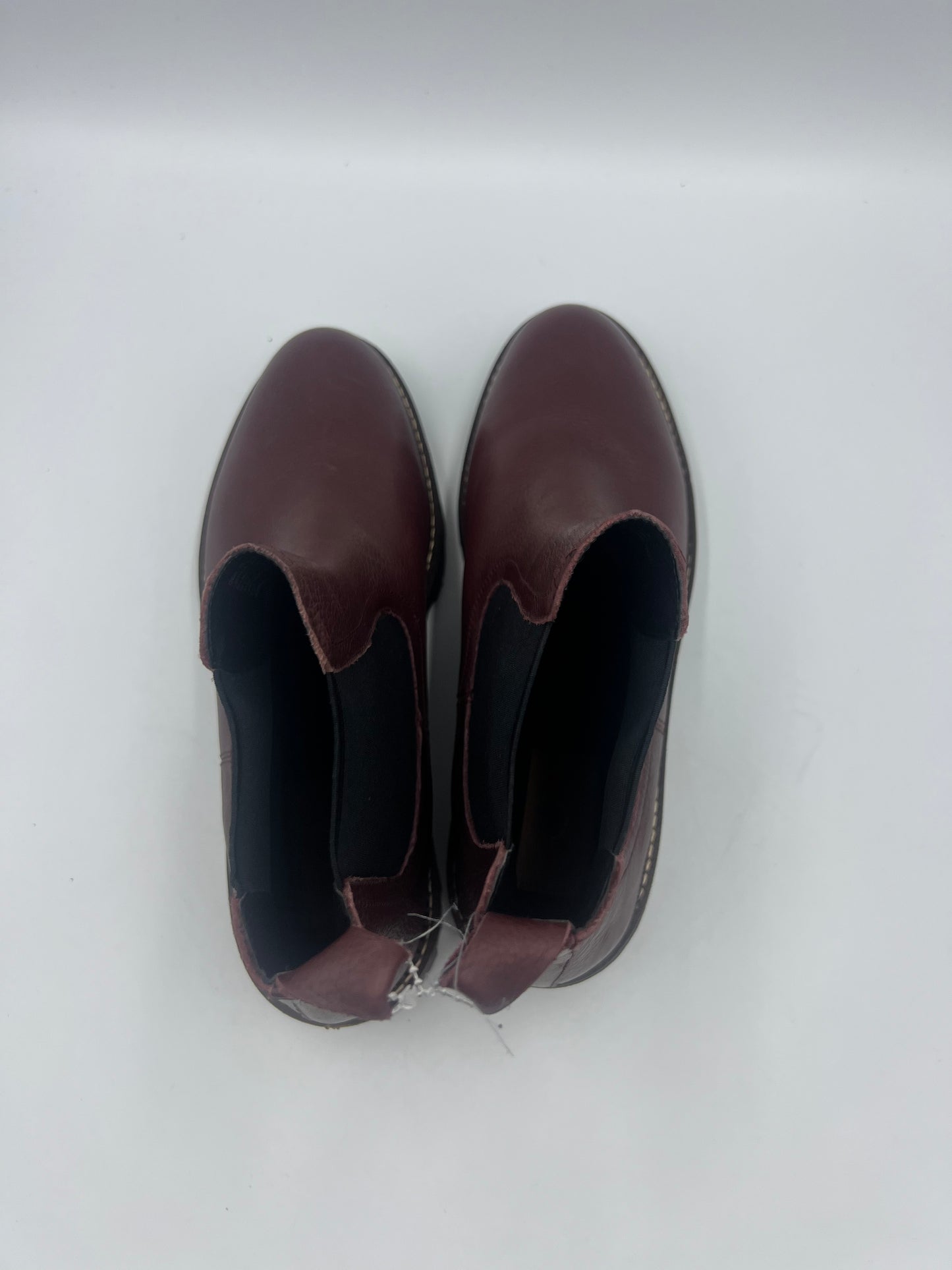 Maroon Boots Ankle Flats Caslon, Size 9.5