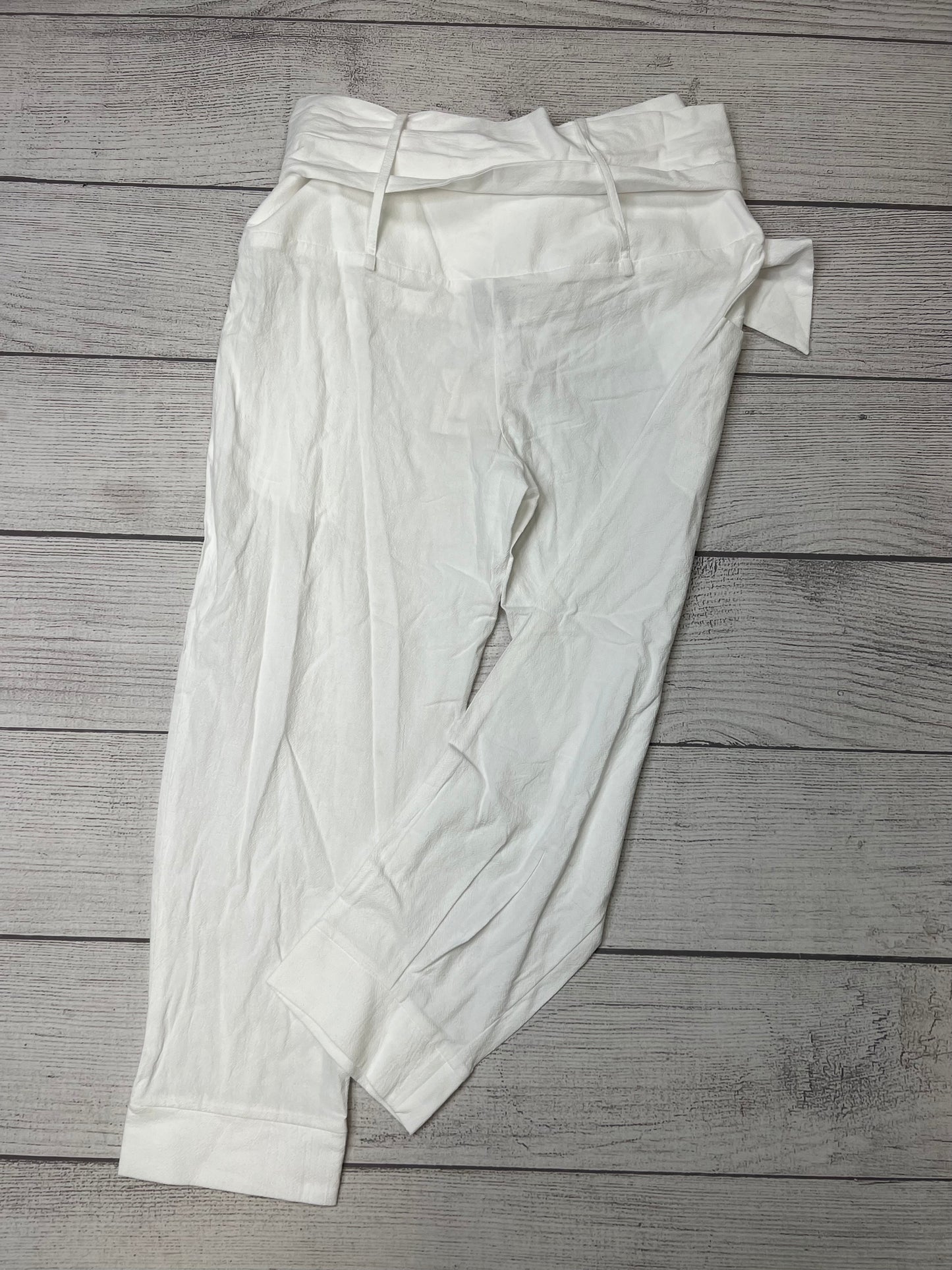 White Pants Ankle Noracora Size M