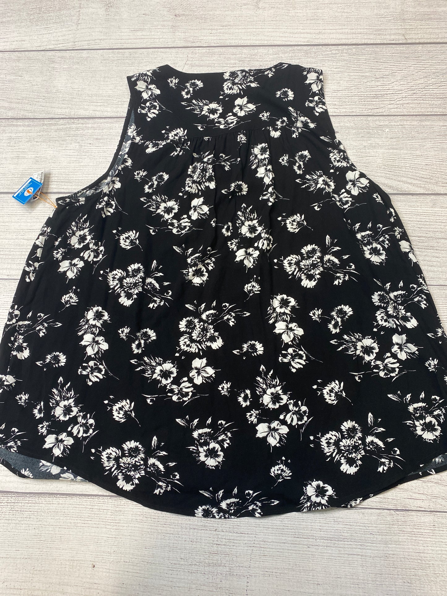 Black White Top Sleeveless Torrid, Size 3x