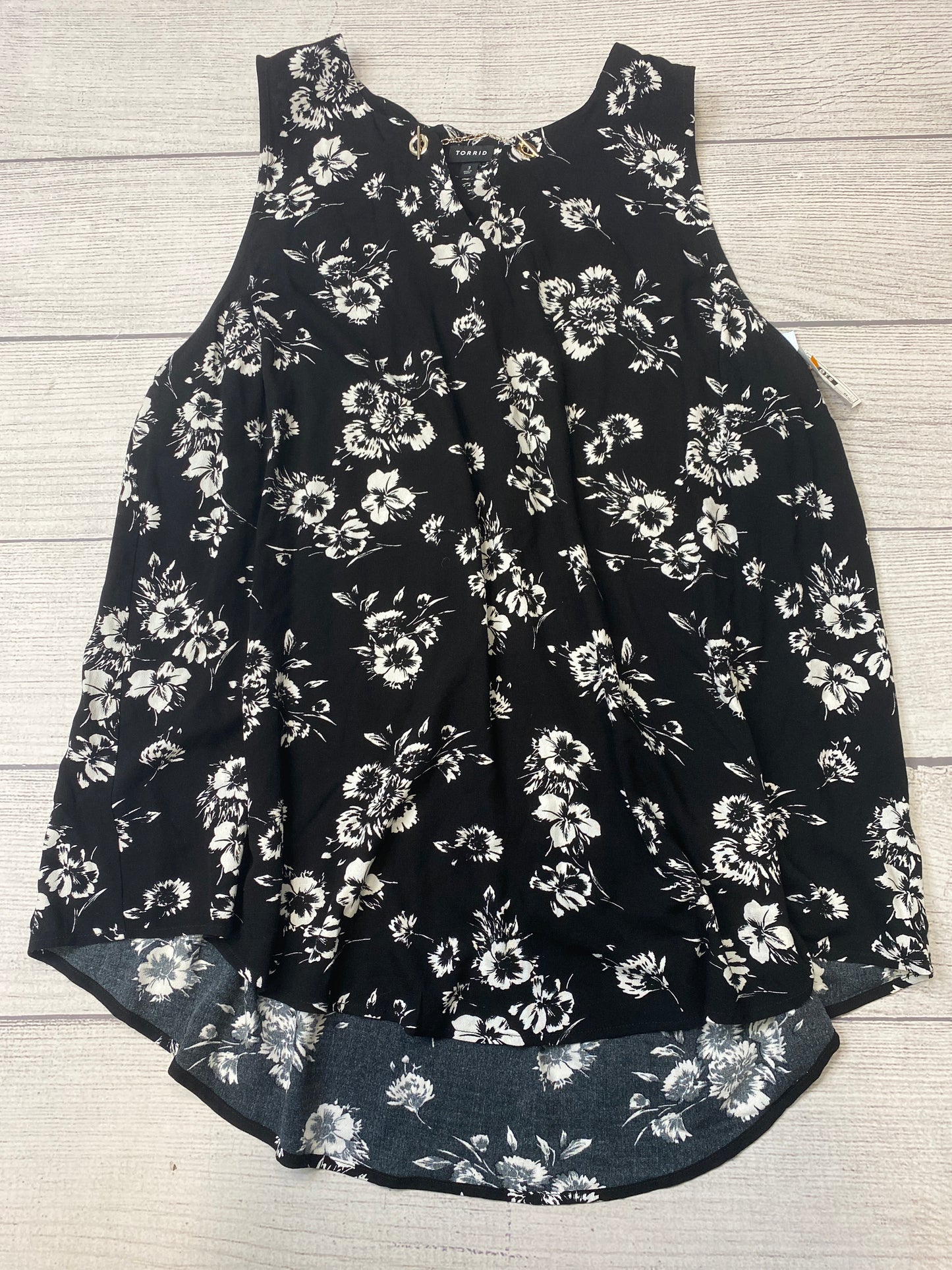 Black White Top Sleeveless Torrid, Size 3x