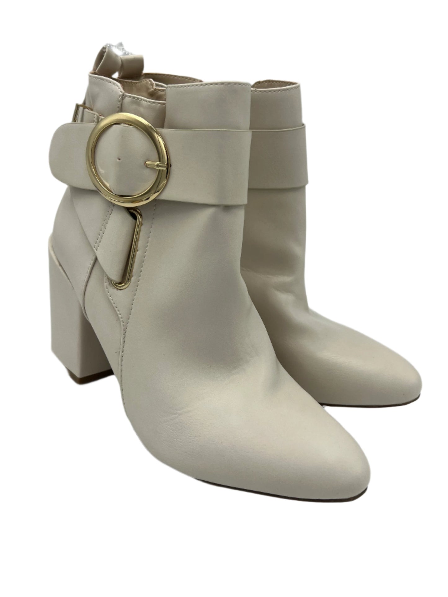 Boots Ankle Heels By Shoedazzle In White, Size: 7.5