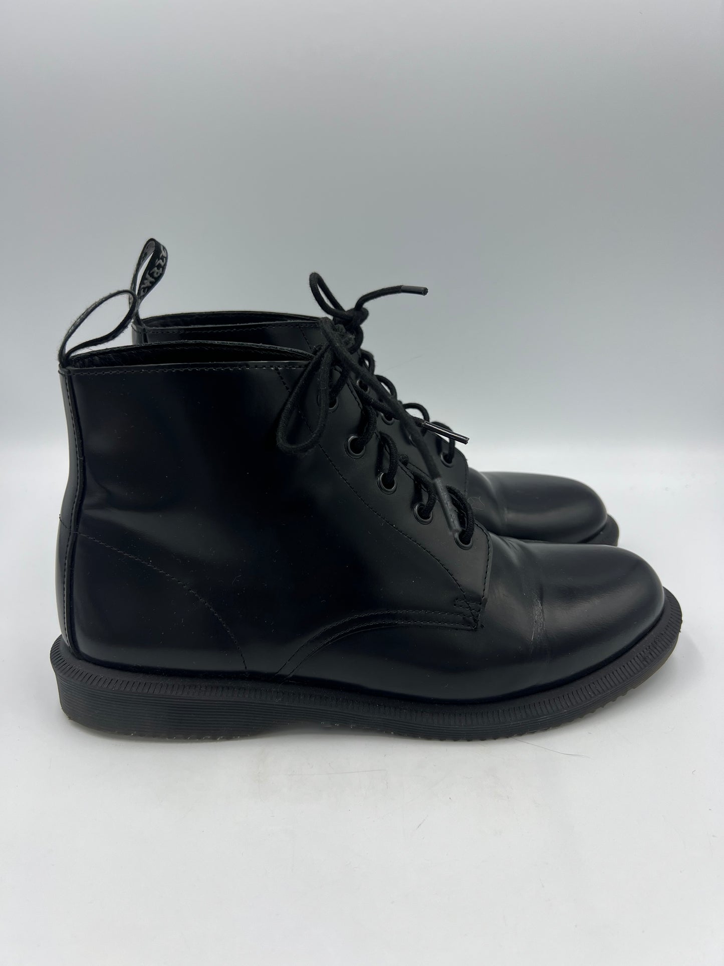 Boots Designer By Dr Martens In Black, Size: 10