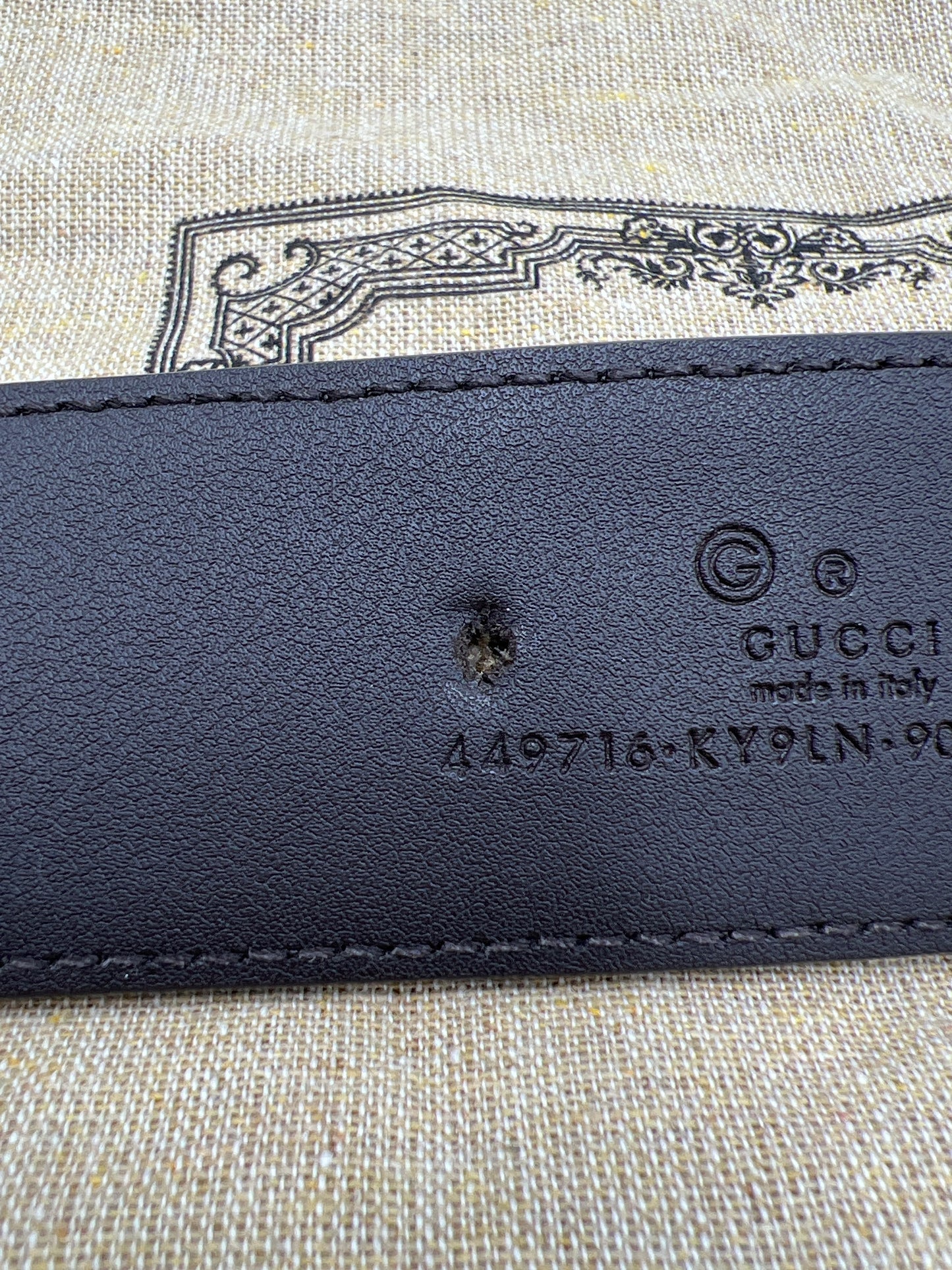 Gucci GG Designer Belt in Size 90 / 36