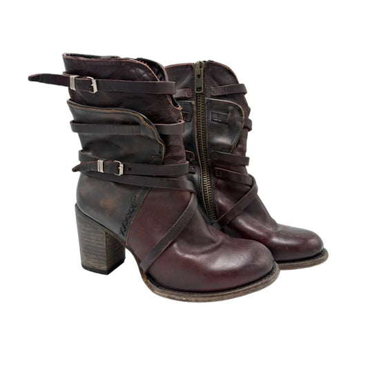Shoes Heels Block By Freebird In Maroon, Size: 9