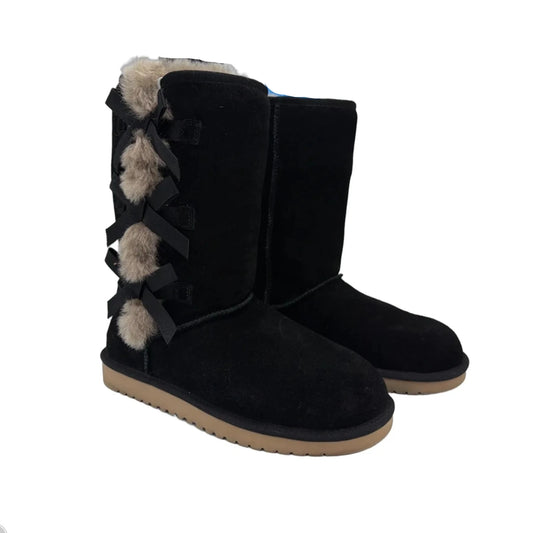 Boots Ankle Flats By Koolaburra By UGG In Black, Size: 9