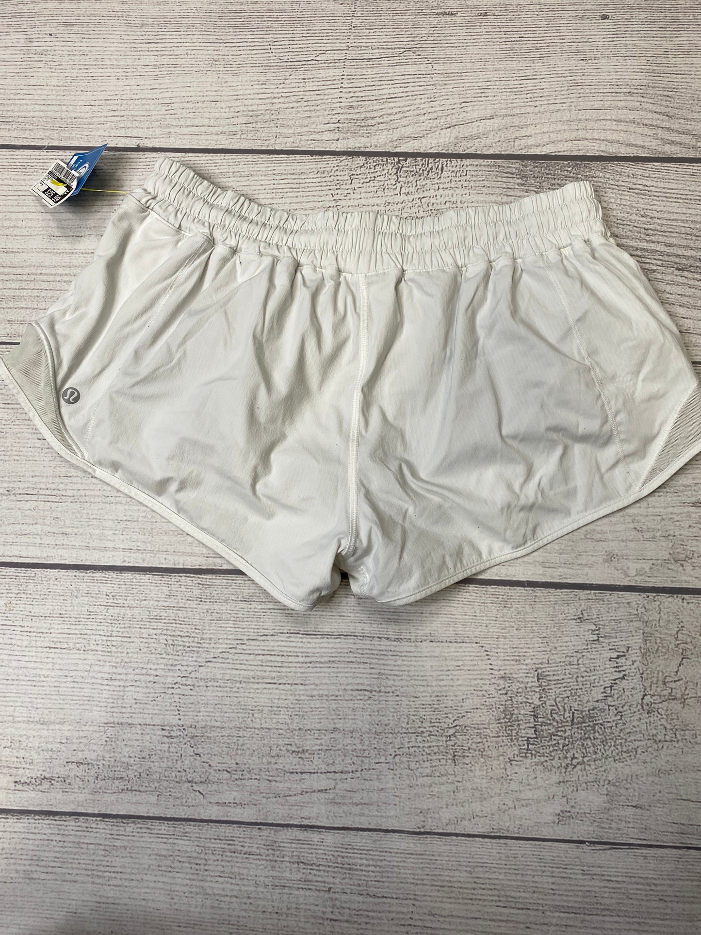 White Athletic Shorts Lululemon, Size M