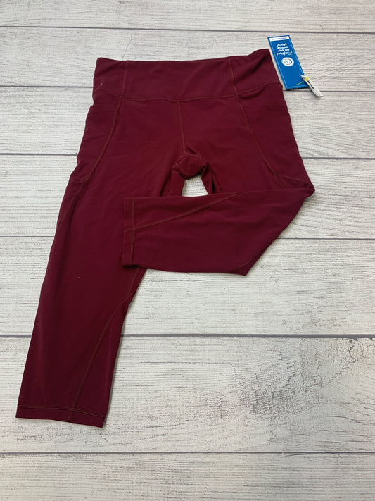 Red Athletic Capris Athleta, Size L