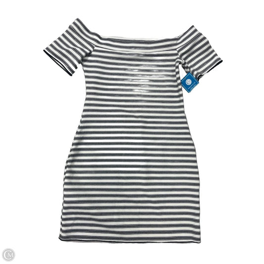 New! Dress Casual Short By Zara In Striped Pattern, Size: L