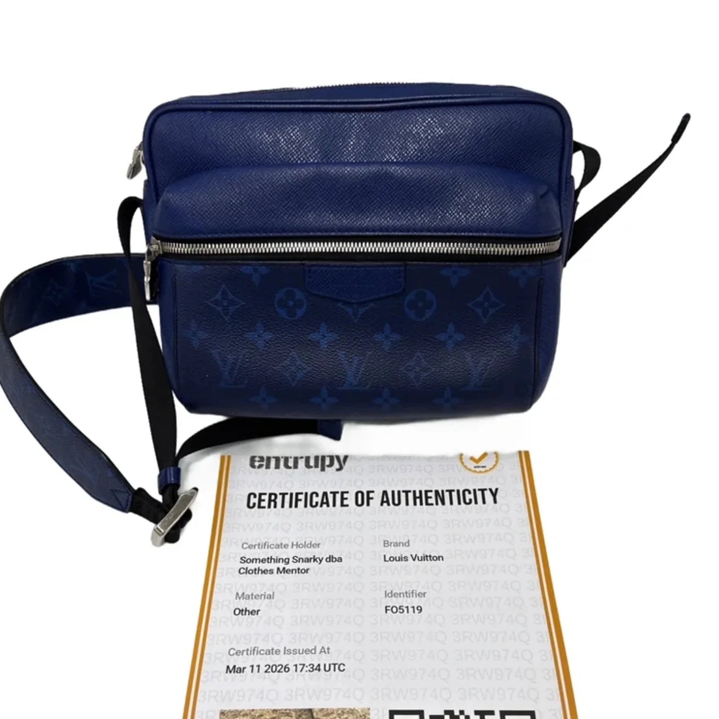 Louis Vuitton Outdoor Messenger Taigara Luxury Handbag