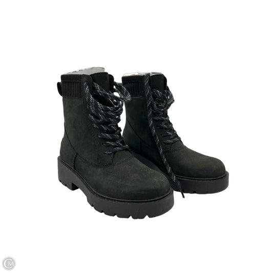 Like New! Boots Designer By Ugg In Black, Size: 6