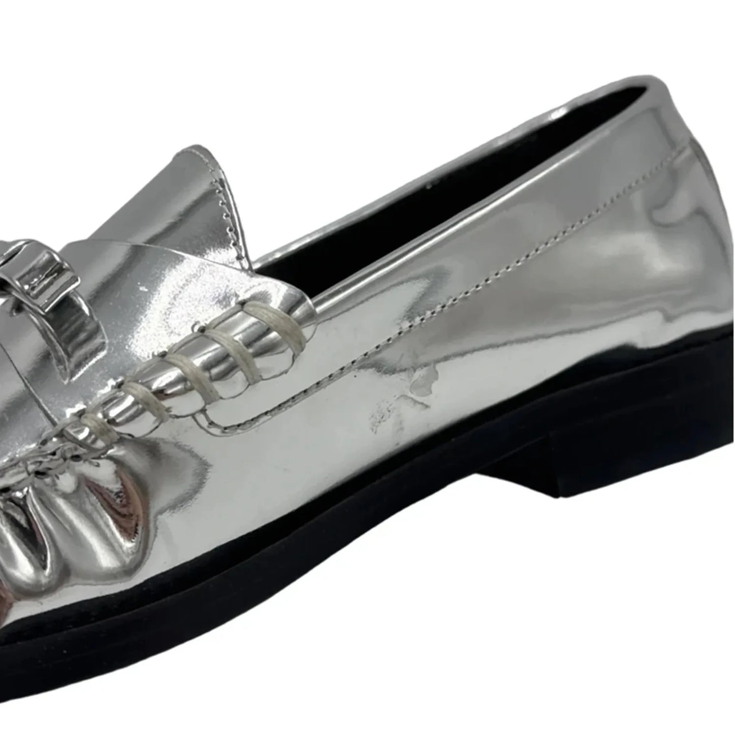 Like New! Shoes Designer By Stuart Weitzman In Silver, Size: 7.5