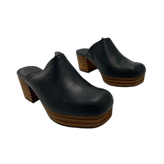 New! Frye Campus Designer Clogs in Black, Size 7