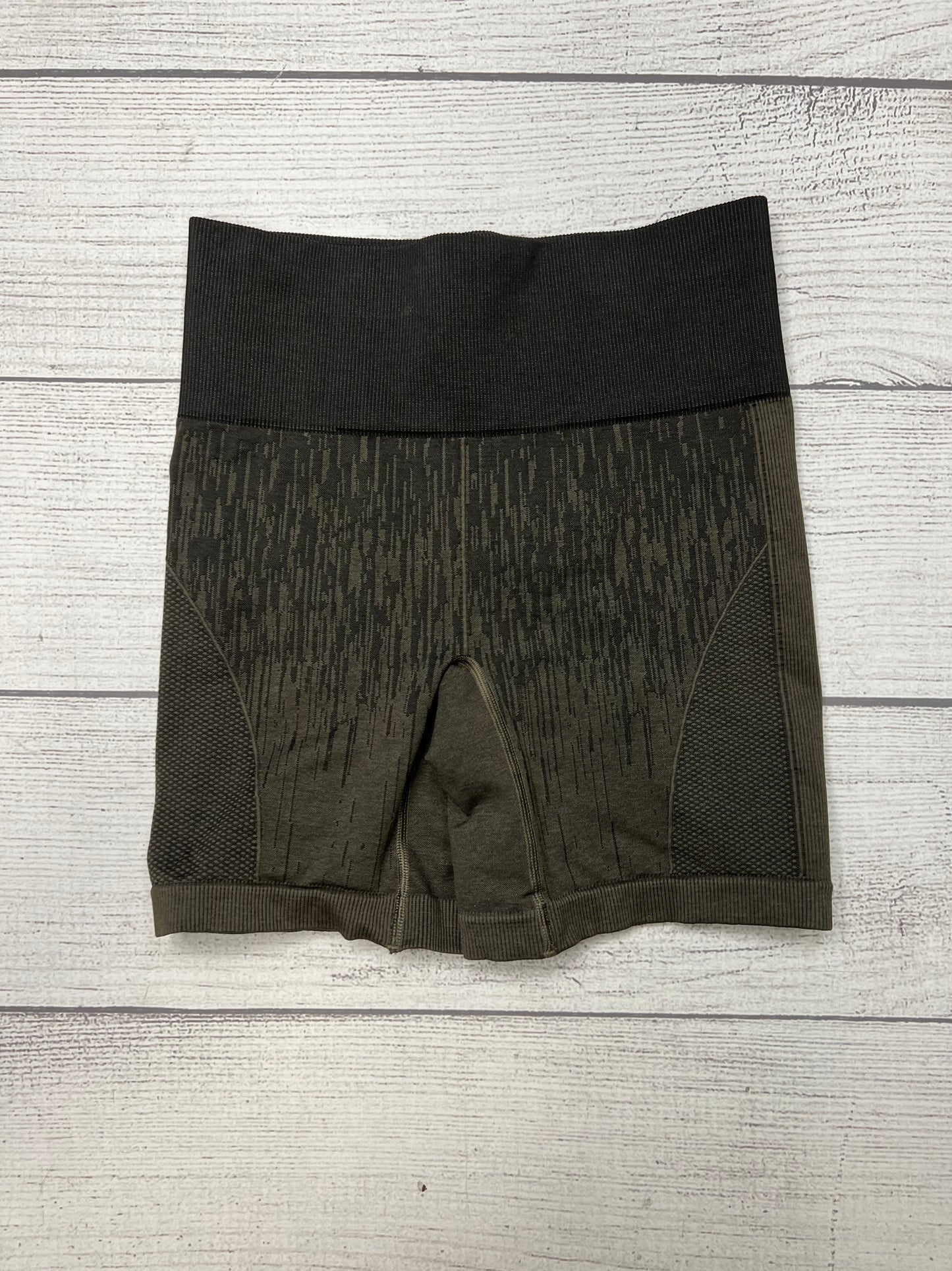 Athletic Shorts By Lululemon In Green, Size: S