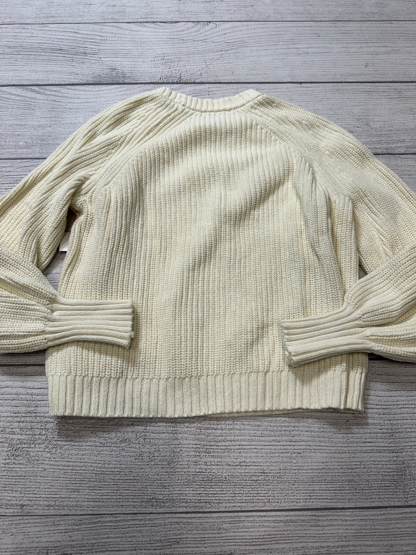 Sweater By Free Assembly In White, Size: M