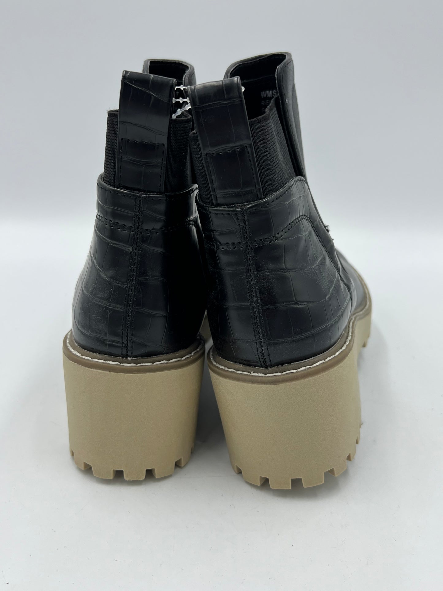 Boots Ankle Heels By Dolce Vita In Black, Size: 7