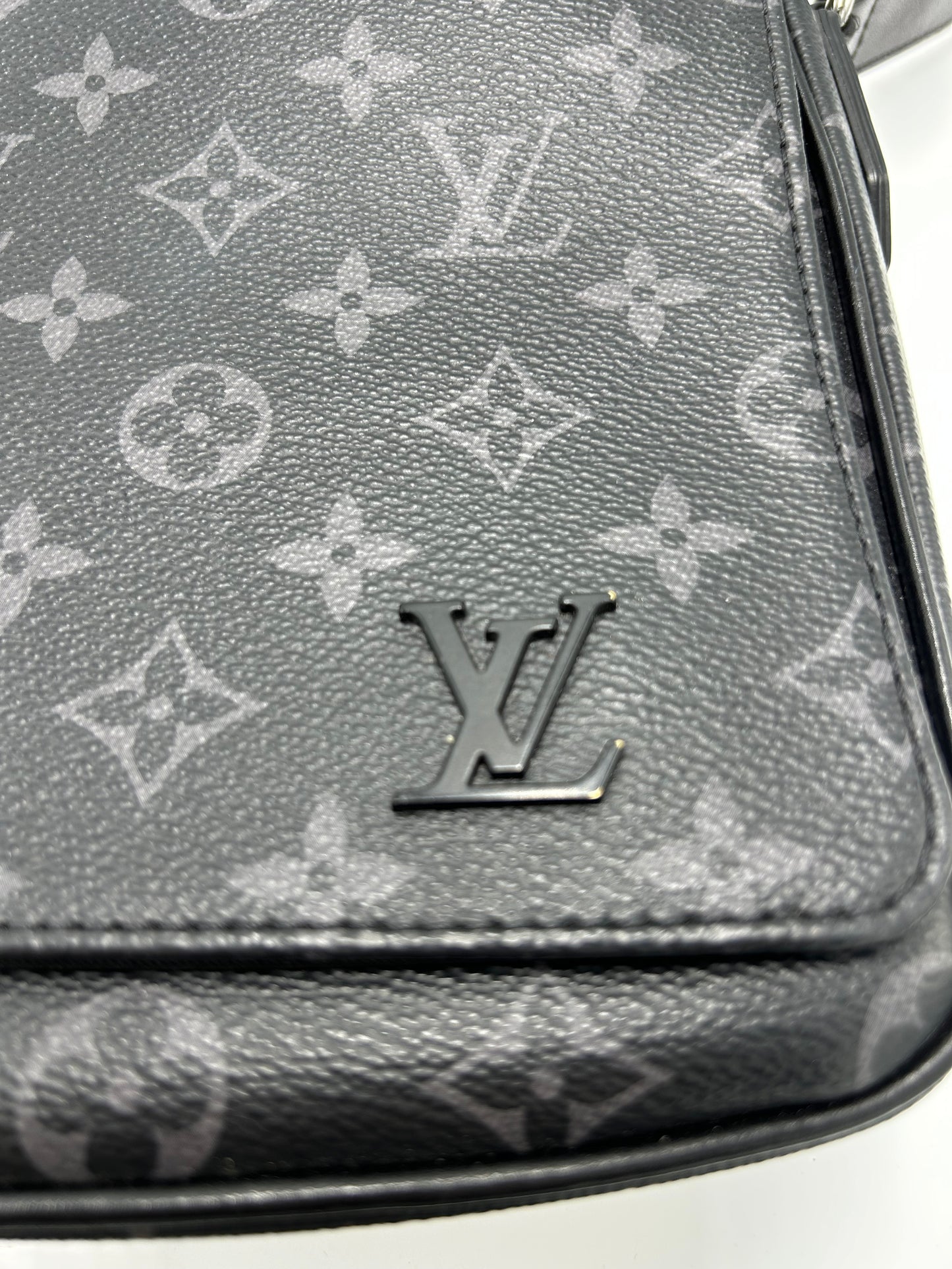 Louis Vuitton District PM Luxury Messenger Handbag
