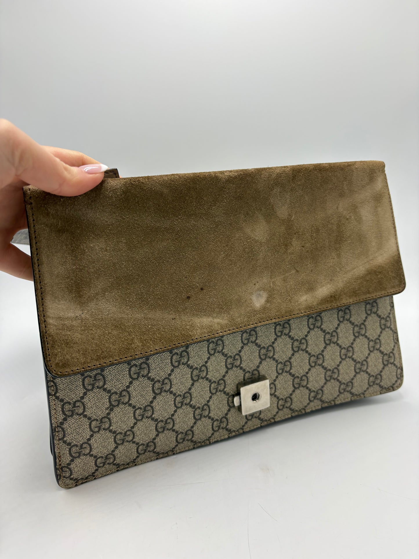 Gucci Dionysus GG Supreme Large Luxury Handbag