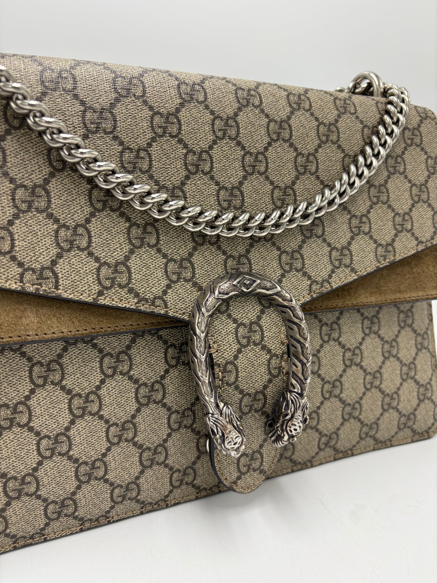 Gucci Dionysus GG Supreme Large Luxury Handbag