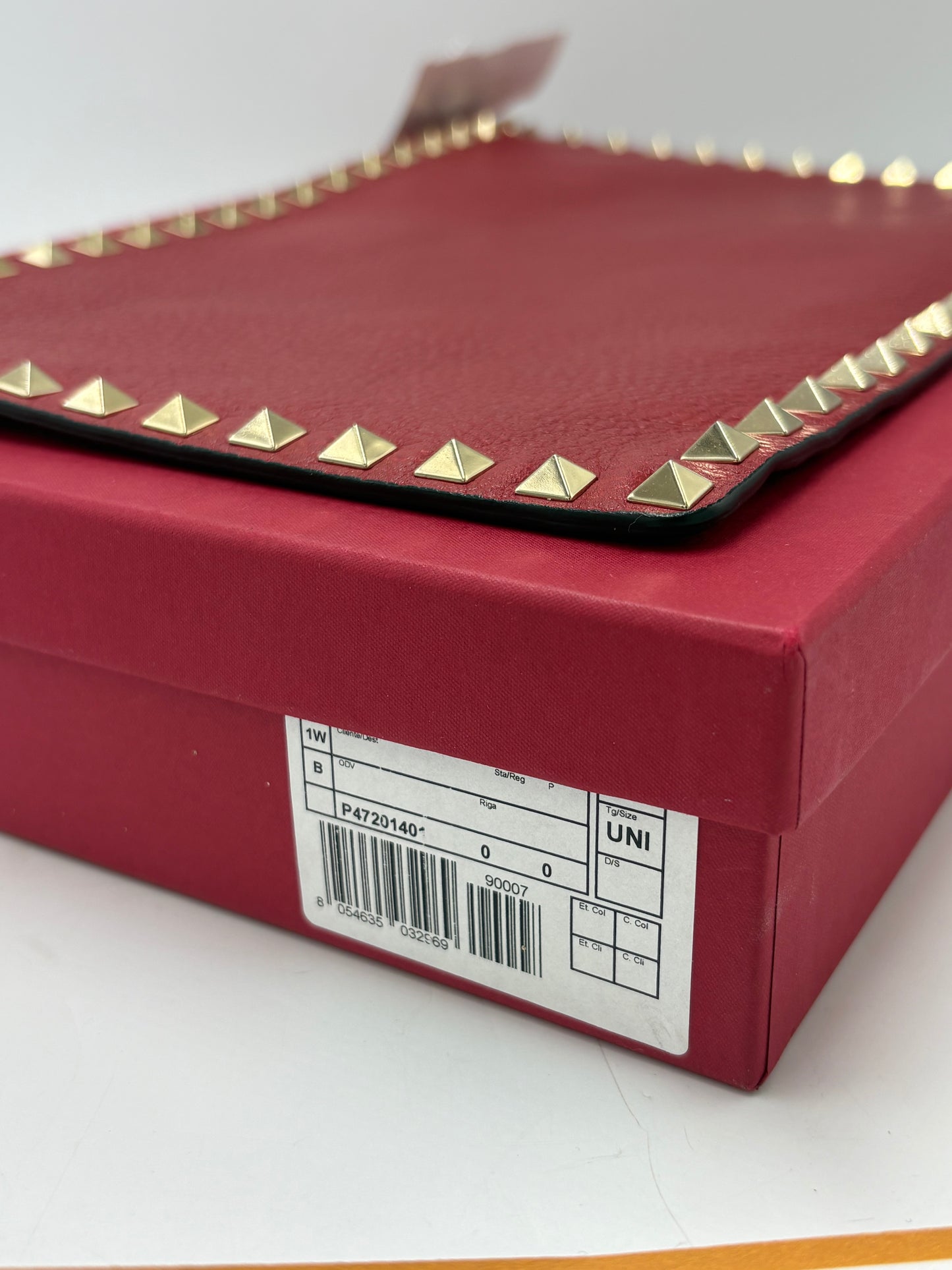 Valentino-Garavani Rockstud Zip Pouch Luxury Clutch