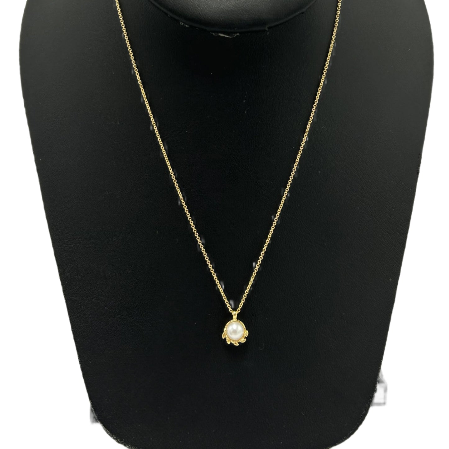 Tiffany & Company 18K Olive Leaf Pearl Pendant Luxury Designer Necklace