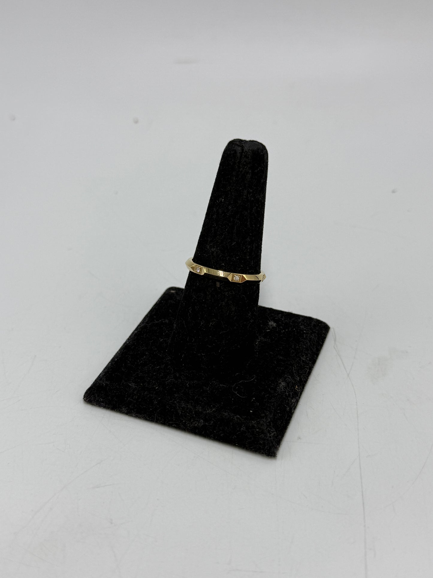 Tiffany & Company True Band Diamond Luxury Ring In 18k Gold , Size: 9.5