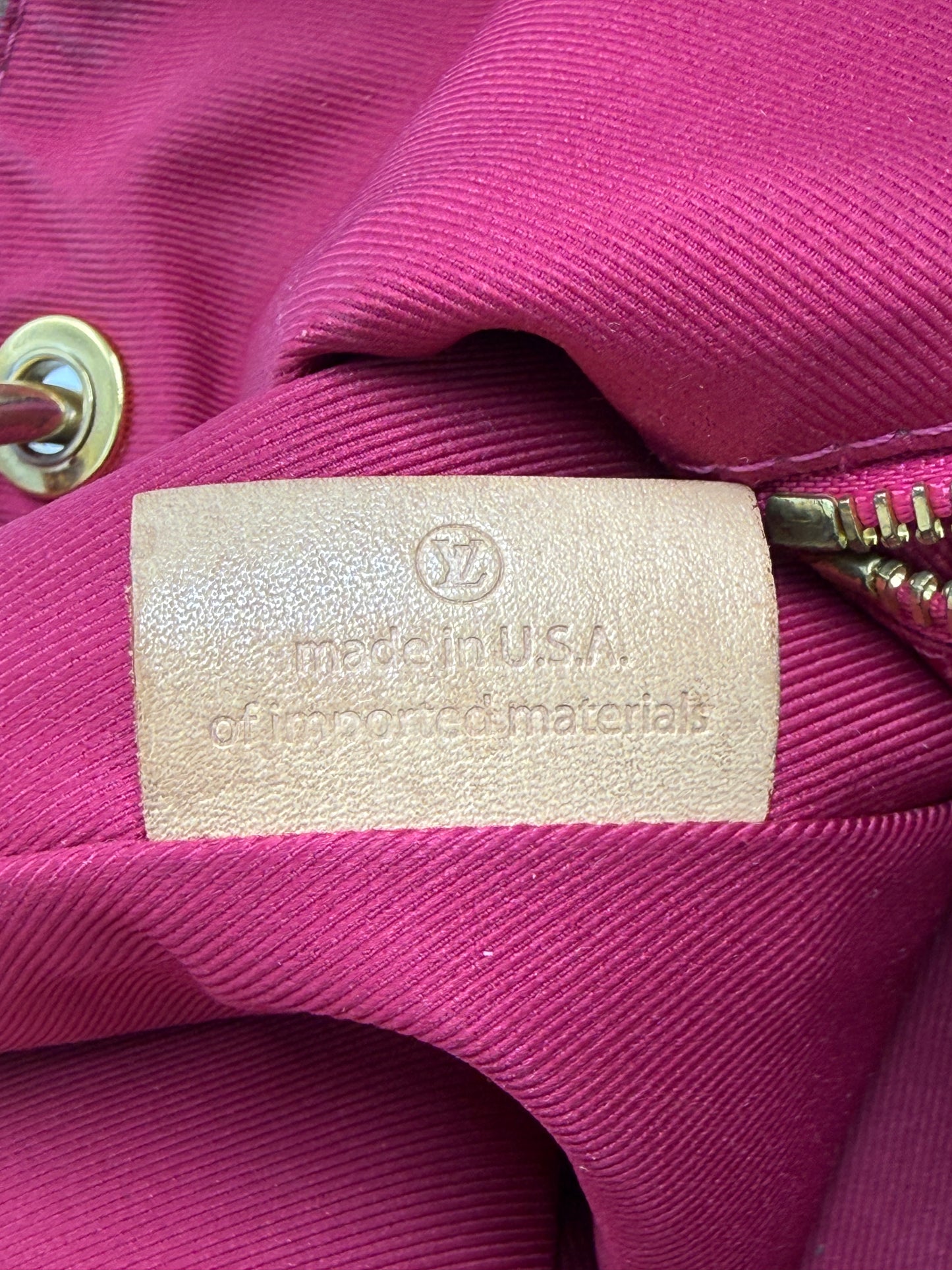 Louis Vuitton Graceful Pivione MM Luxury Handbag