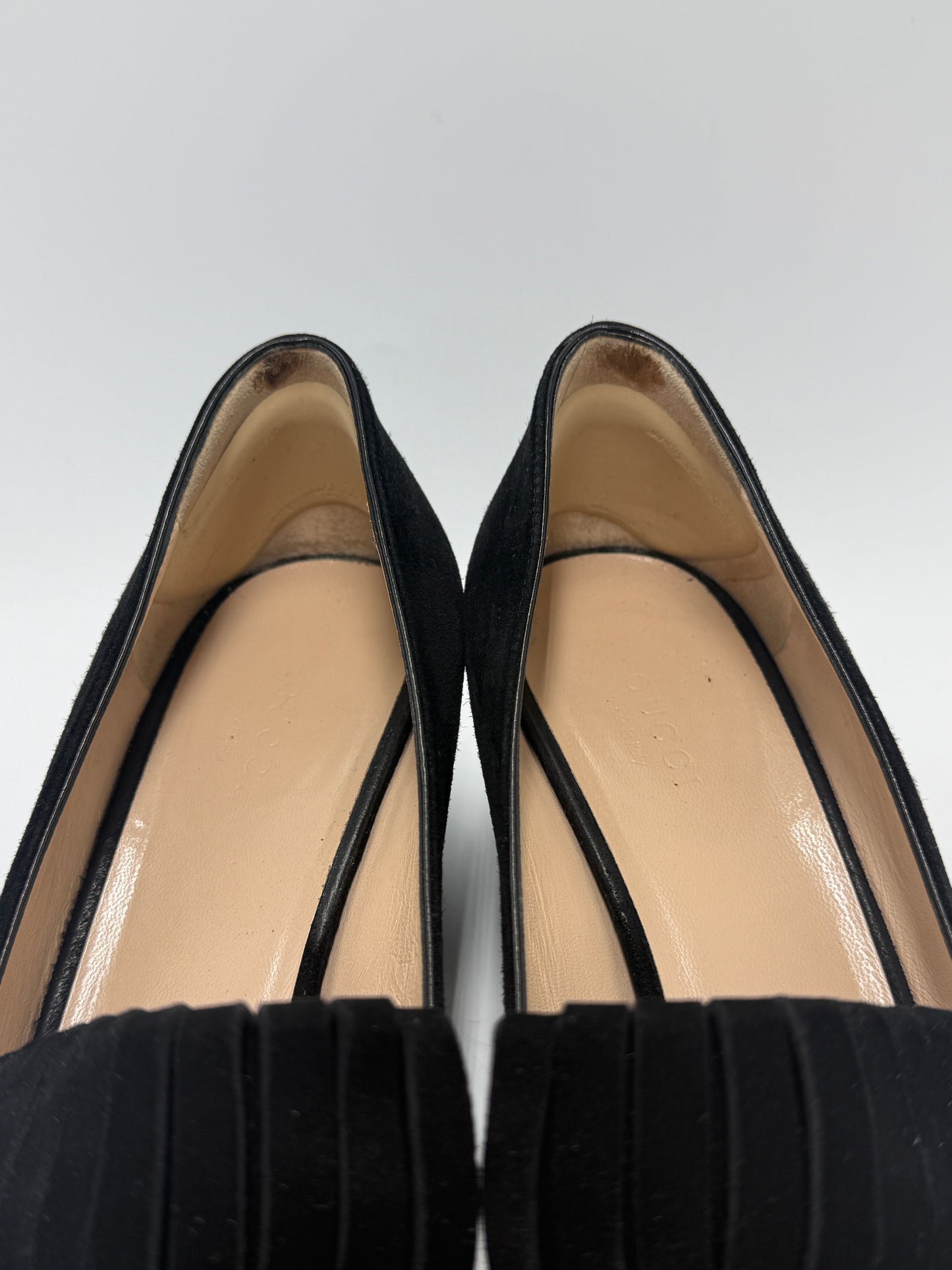 Gucci Marmot GG Luxury Shoes in Size 9 (39)