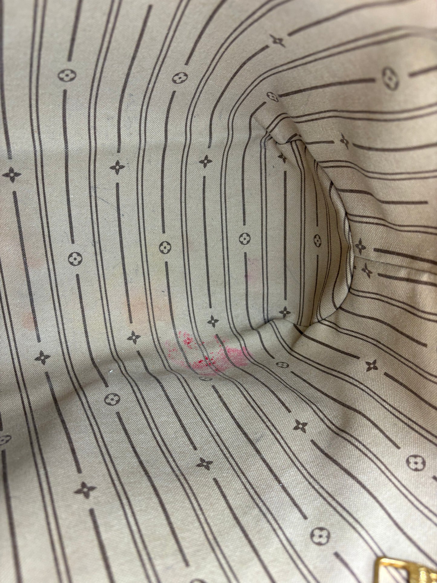 Louis Vuitton Delightful MM Hobo Luxury Handbag
