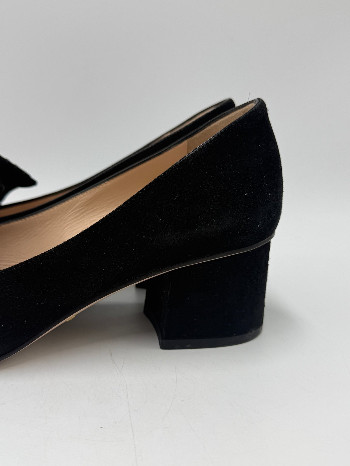 Gucci Marmot GG Luxury Shoes in Size 9 (39)