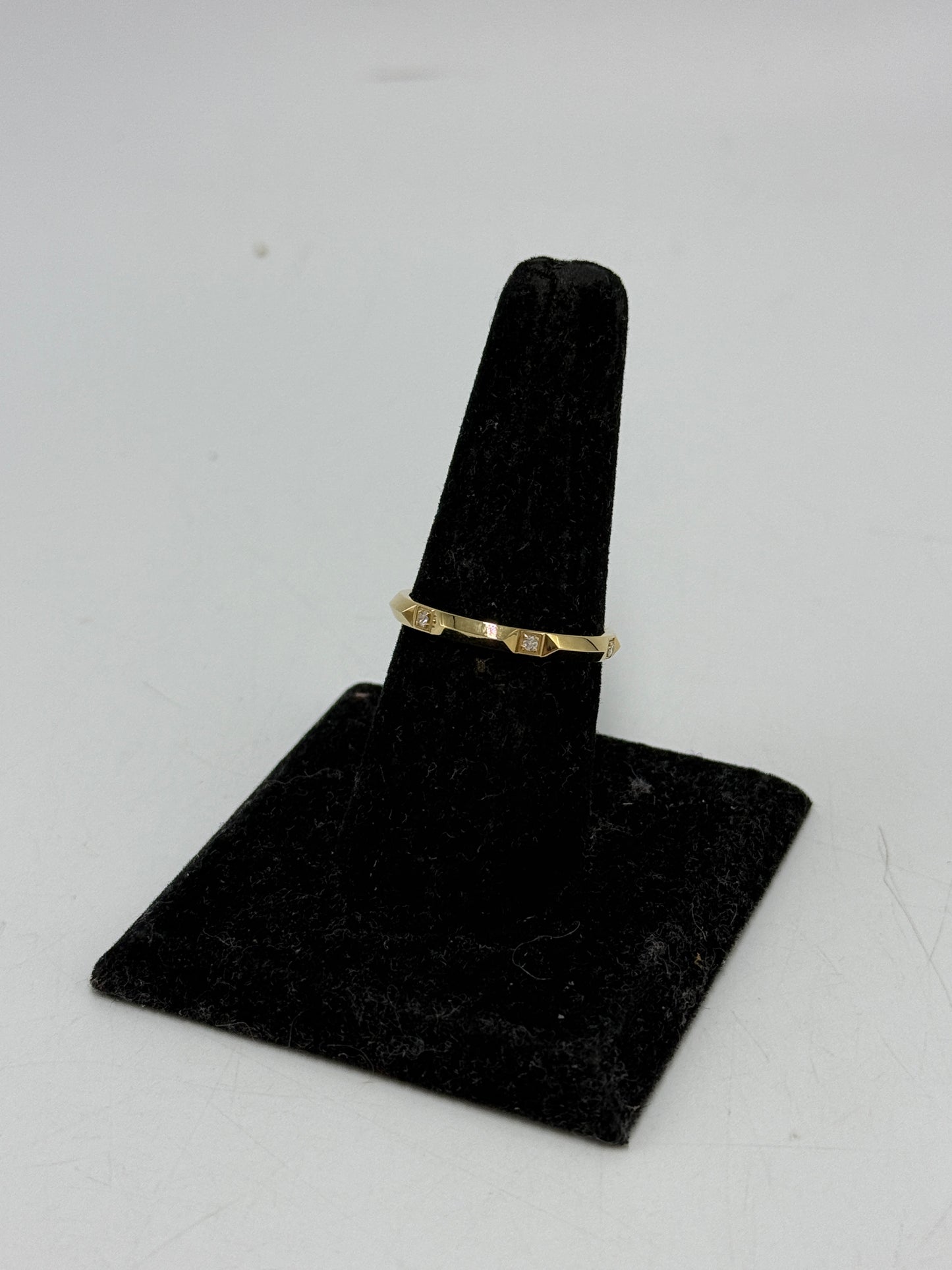 Tiffany & Company True Band Diamond Luxury Ring In 18k Gold , Size: 9.5