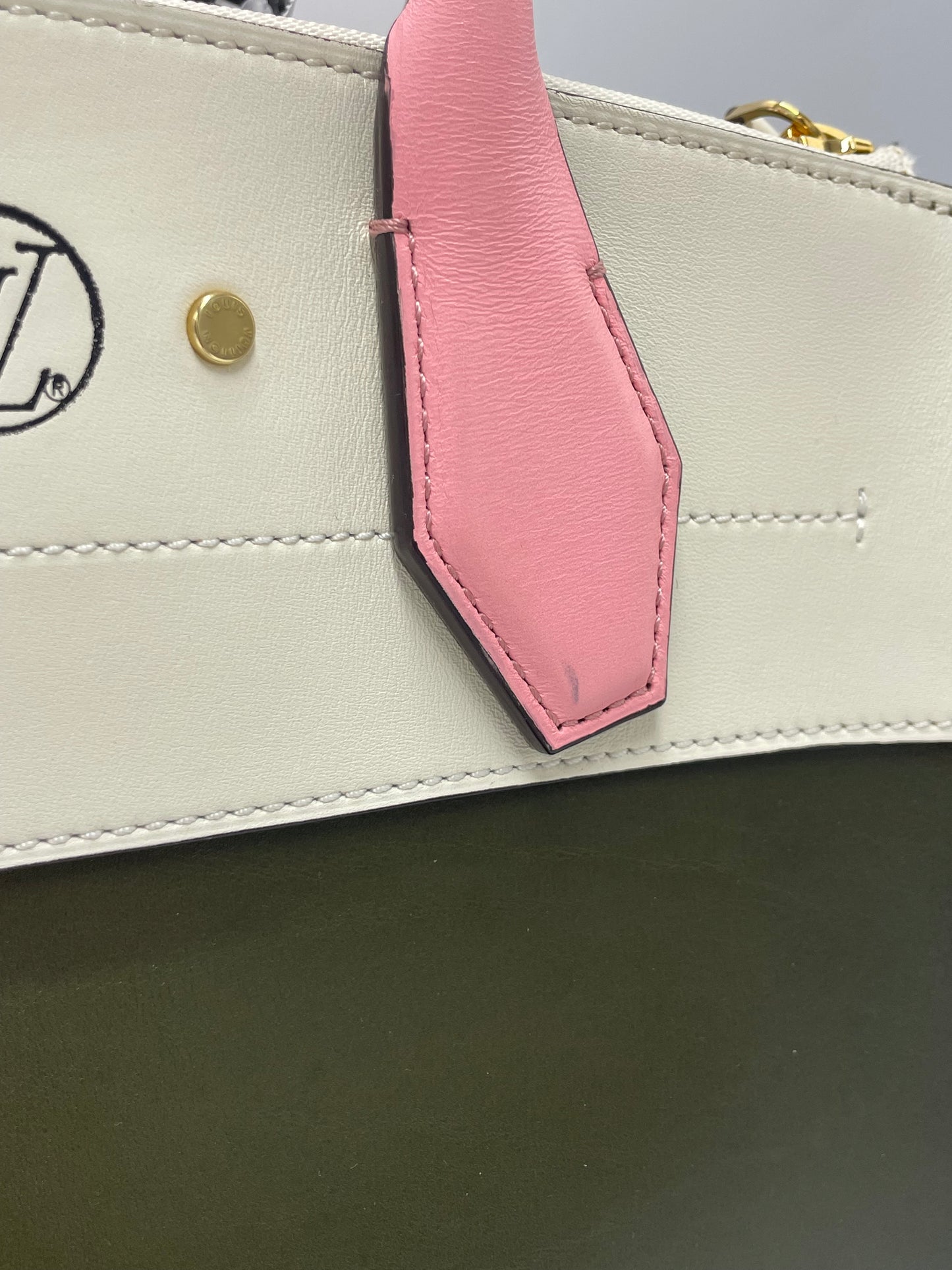 Louis Vuitton City Steamer PM Luxury Handbag