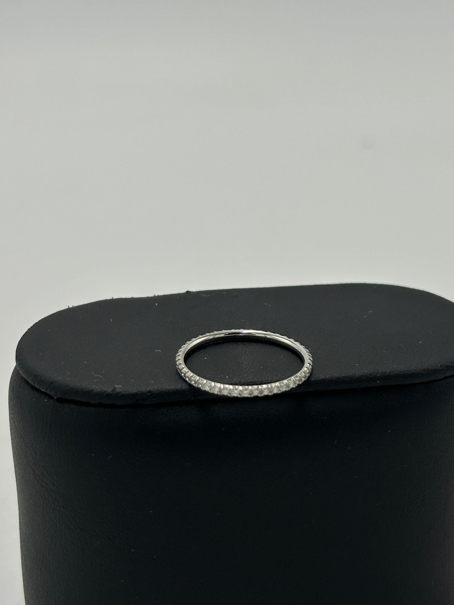 Tiffany & Company Metro Eternity Luxury Ring in Platinum, Size: 6.5