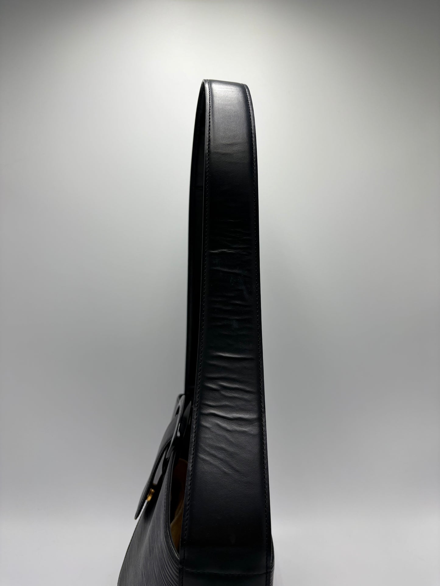 Louis Vuitton Epi Leather Reverie Luxury Handbag