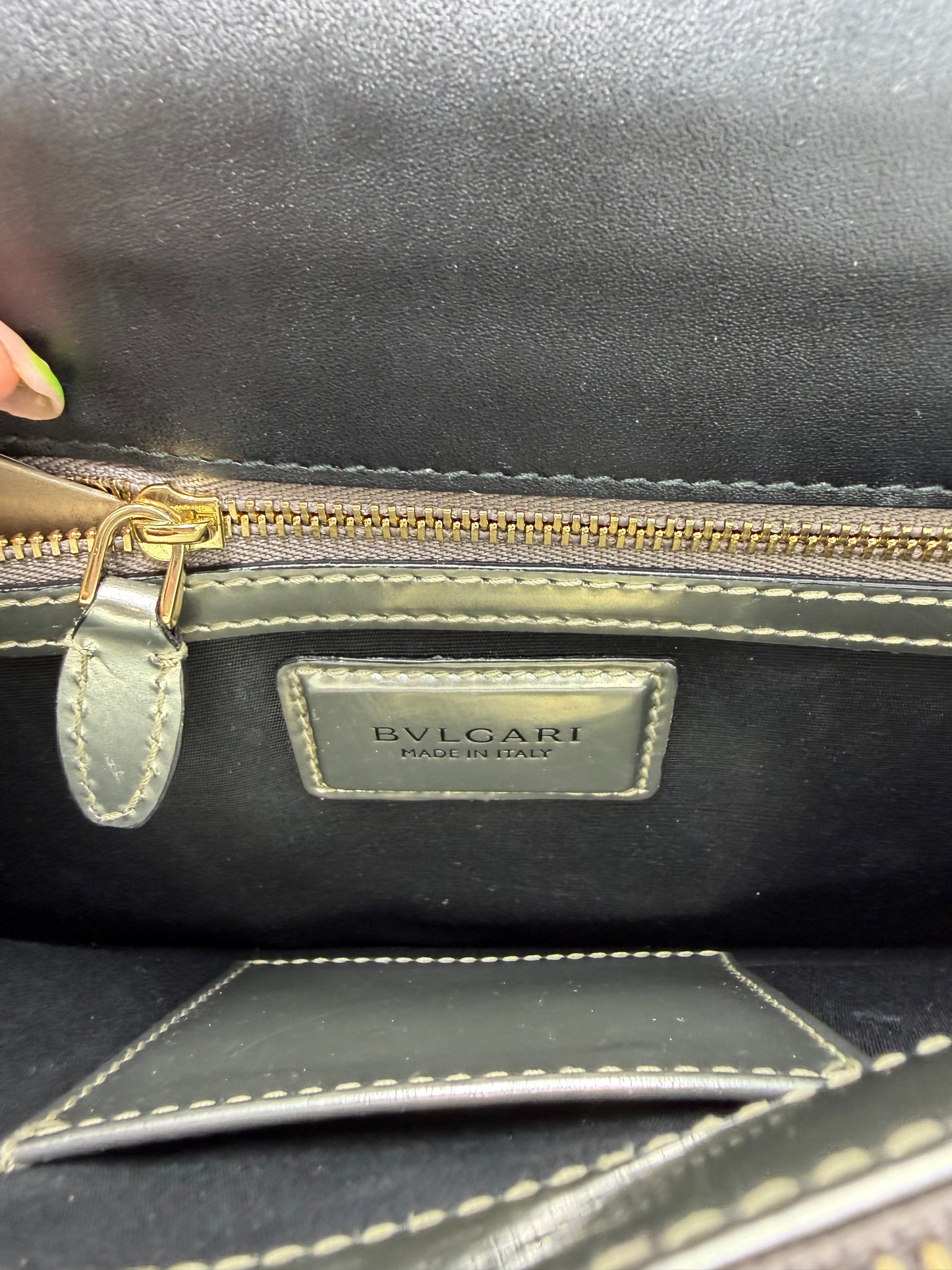 Handbag Luxury Designer By Bvlgari, Size: Medium