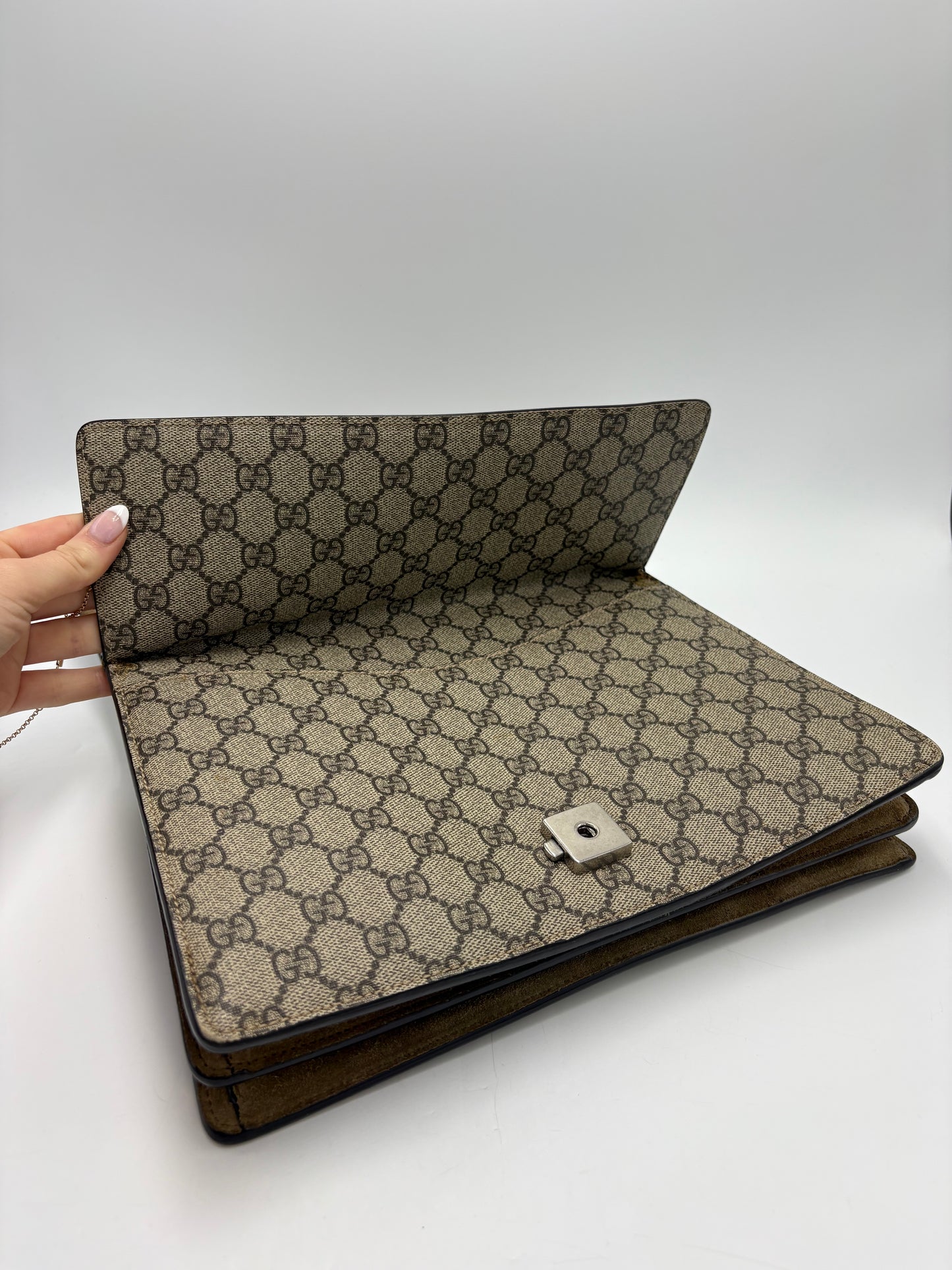 Gucci Dionysus GG Supreme Large Luxury Handbag