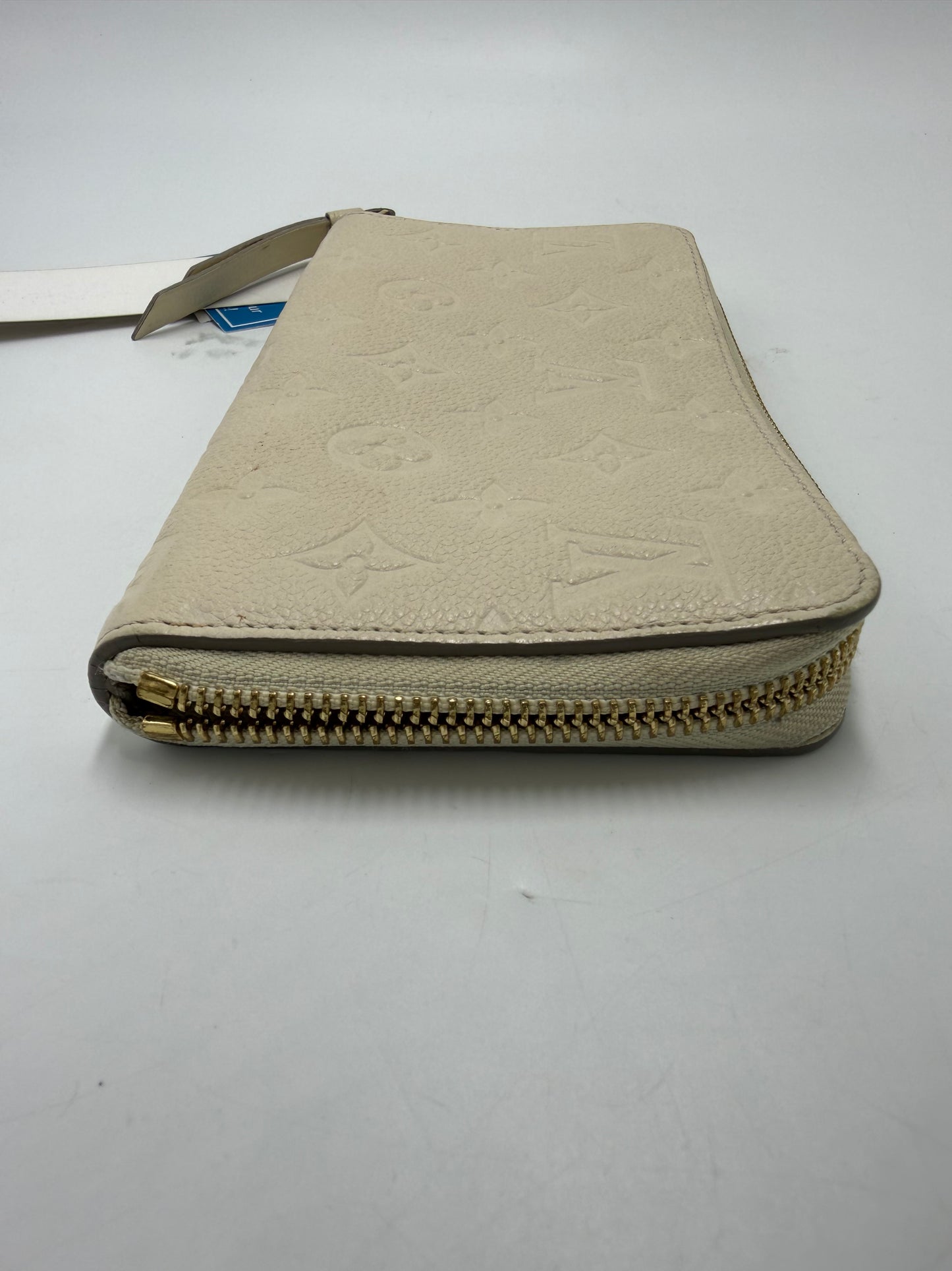 Louis Vuitton Luxury Zippy Wallet