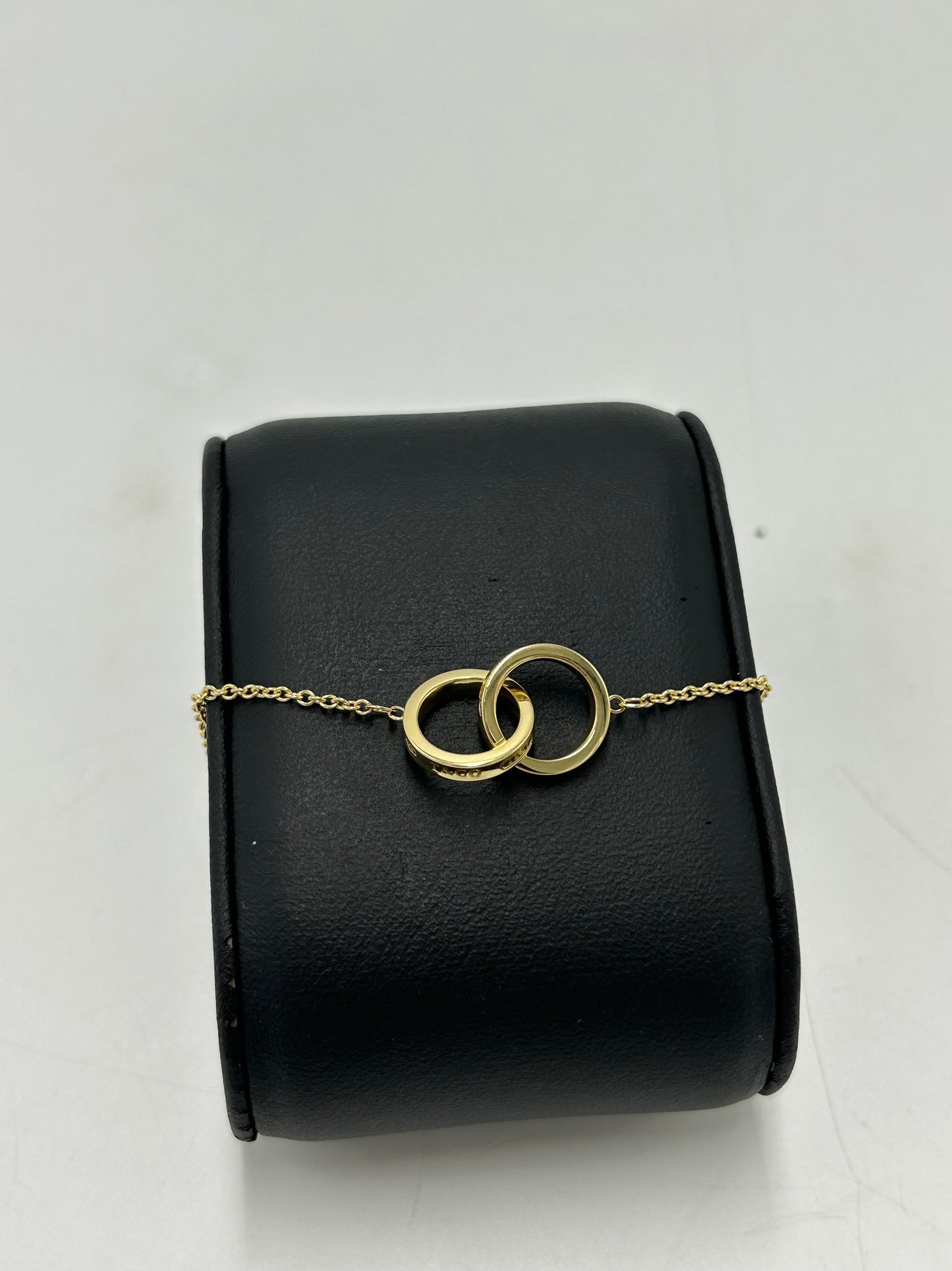 Tiffany & Company 18K Interlocking Circles Luxury Bracelet