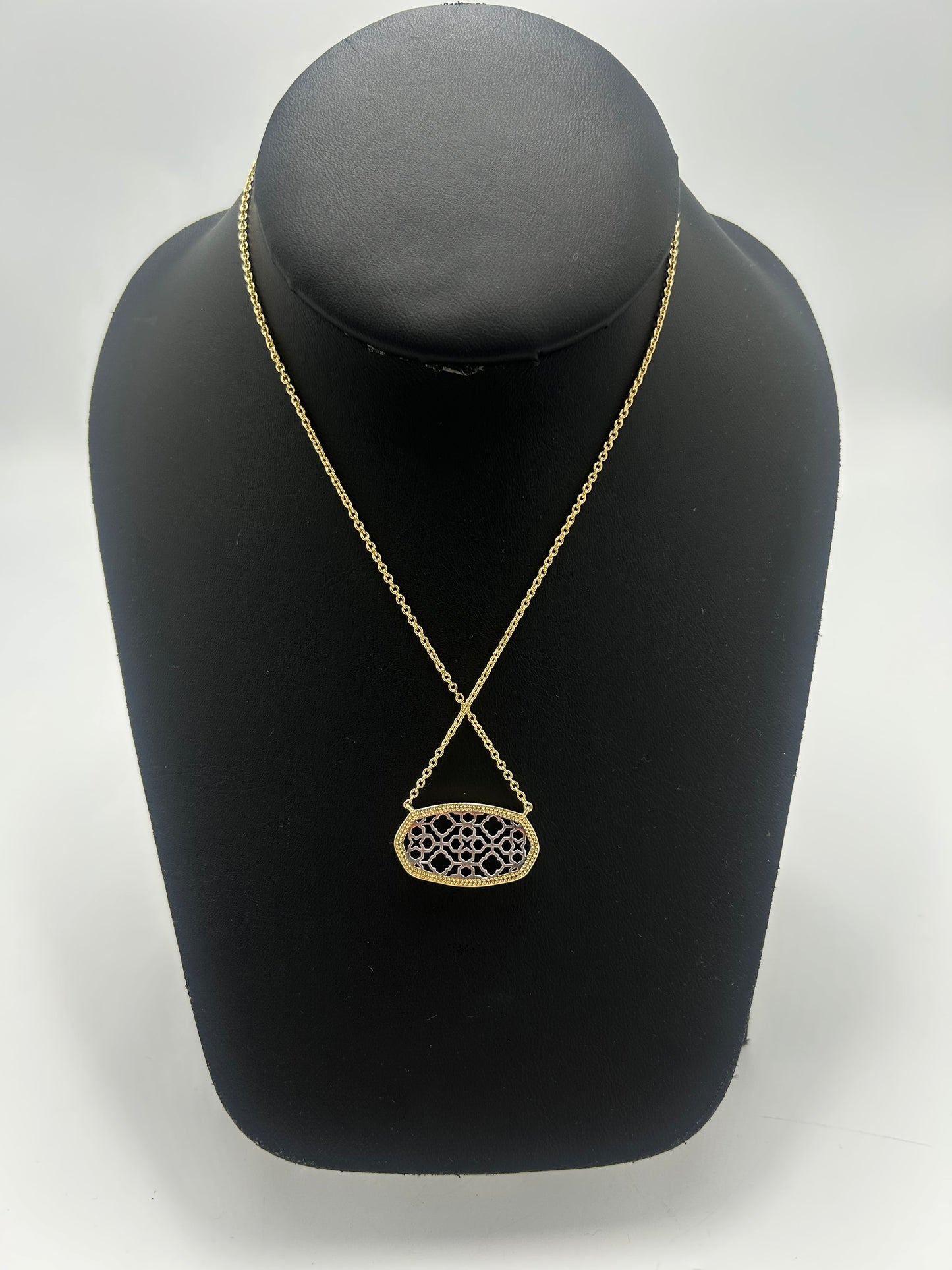 Necklace Designer By Kendra Scott