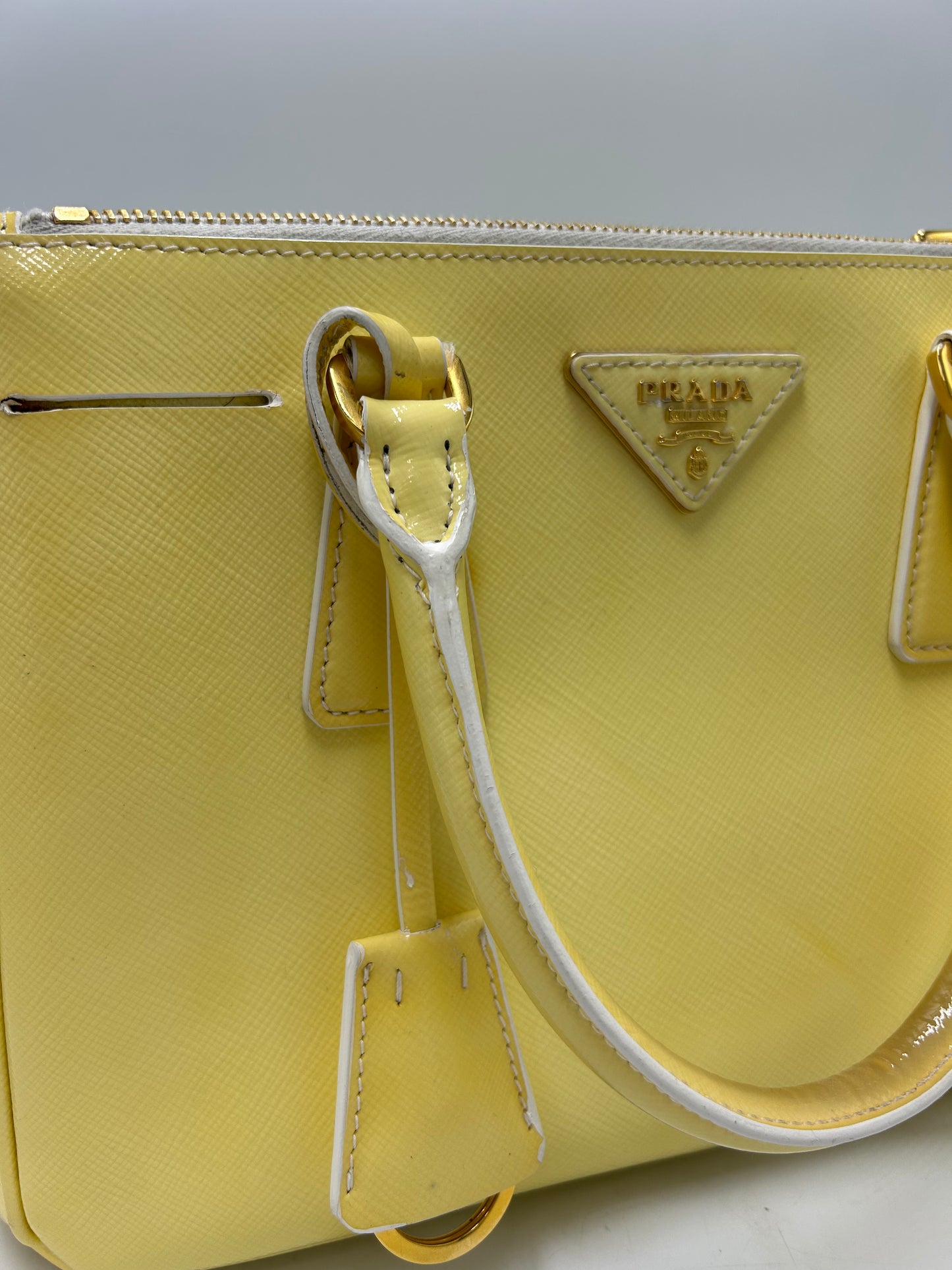 Prada Saffiano Galleria Luxury Handbag