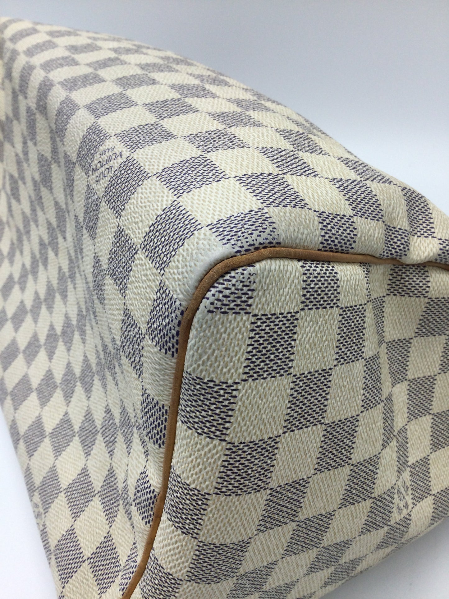 Louis Vuitton Damier Speedy 30 Designer Luxury Bag