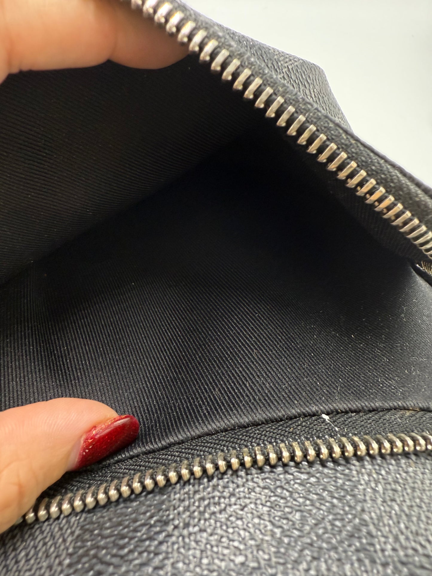 Louis Vuitton Avenue Slingback Luxury Designer Unisex Backpack