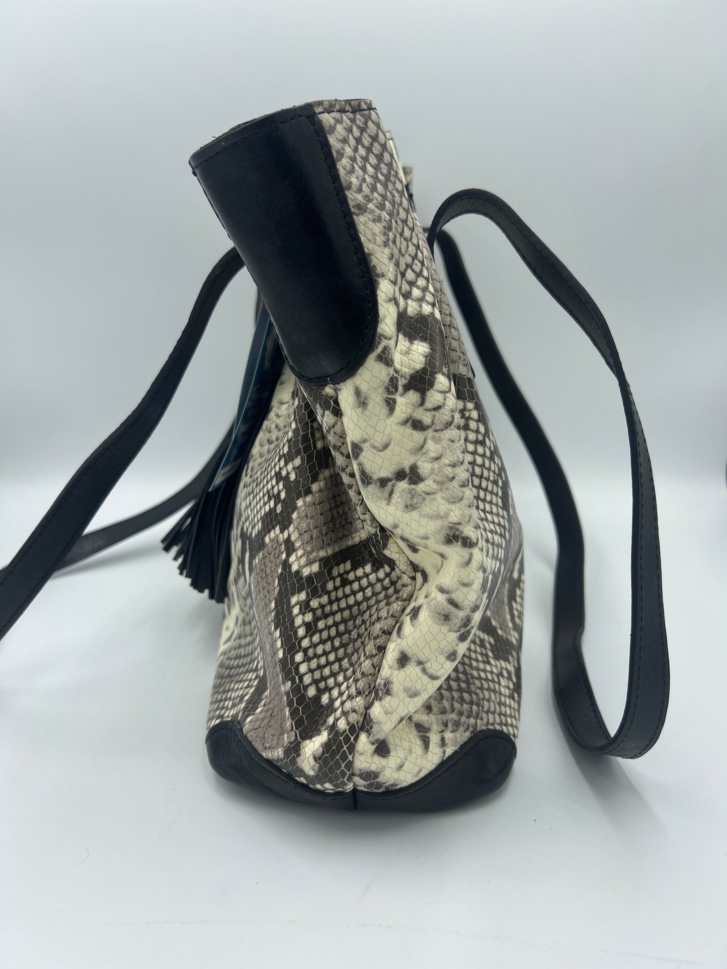 Like New! Tote / Handbag Designer By Patricia Nash
