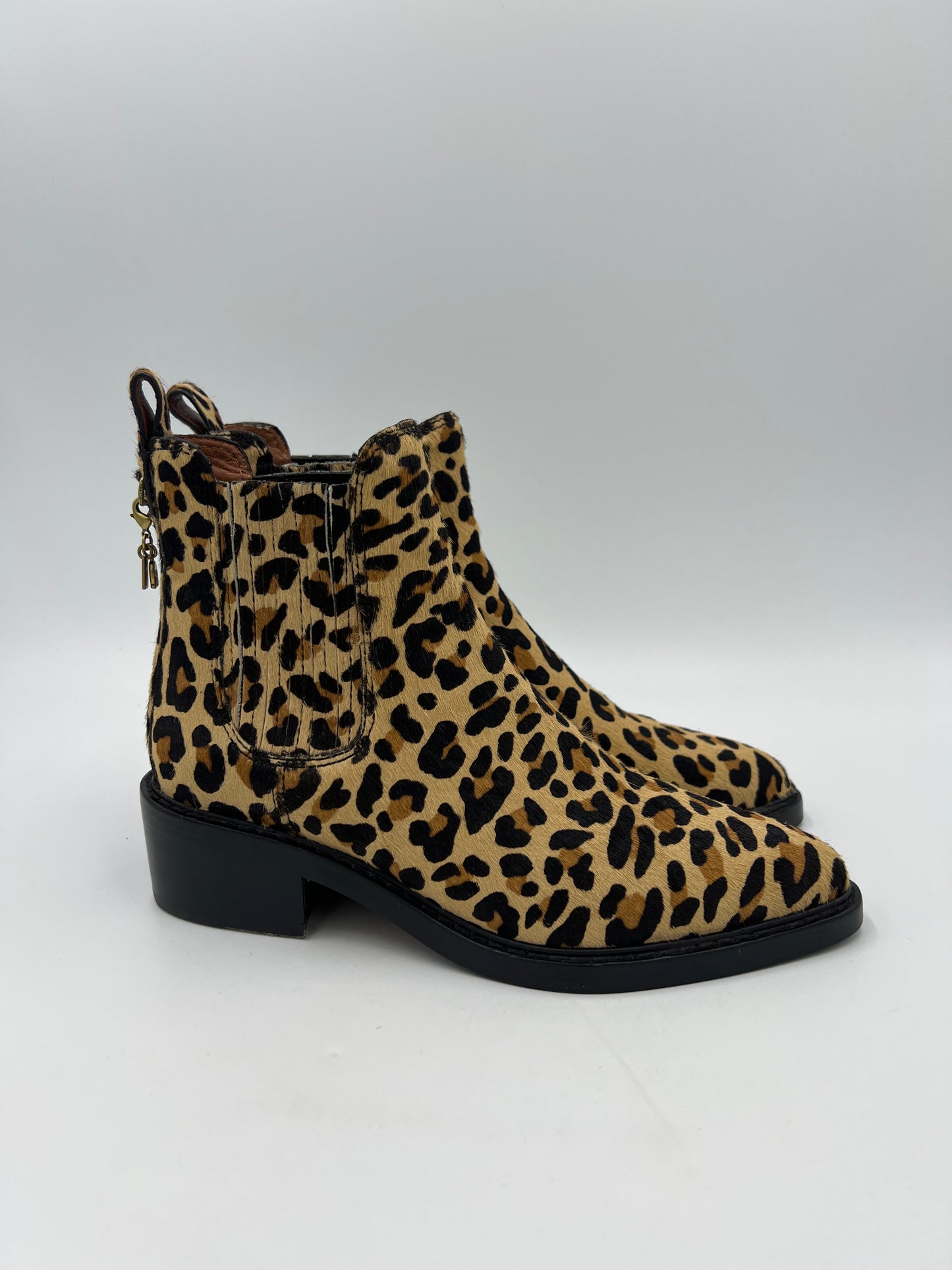 Boots Designer By Coach  Size: 5.5