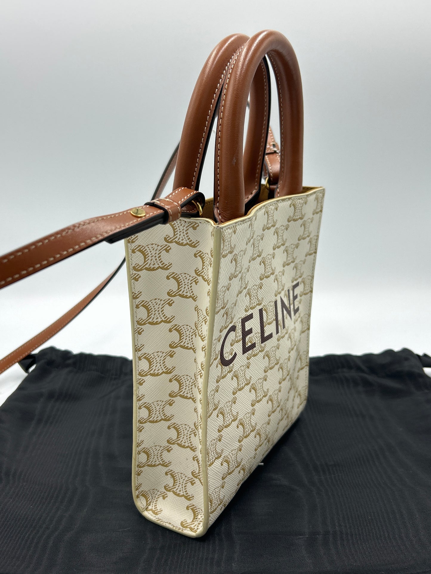 Like New! Celine Triomphe Canvas Calfskin Cabas Designer Tote