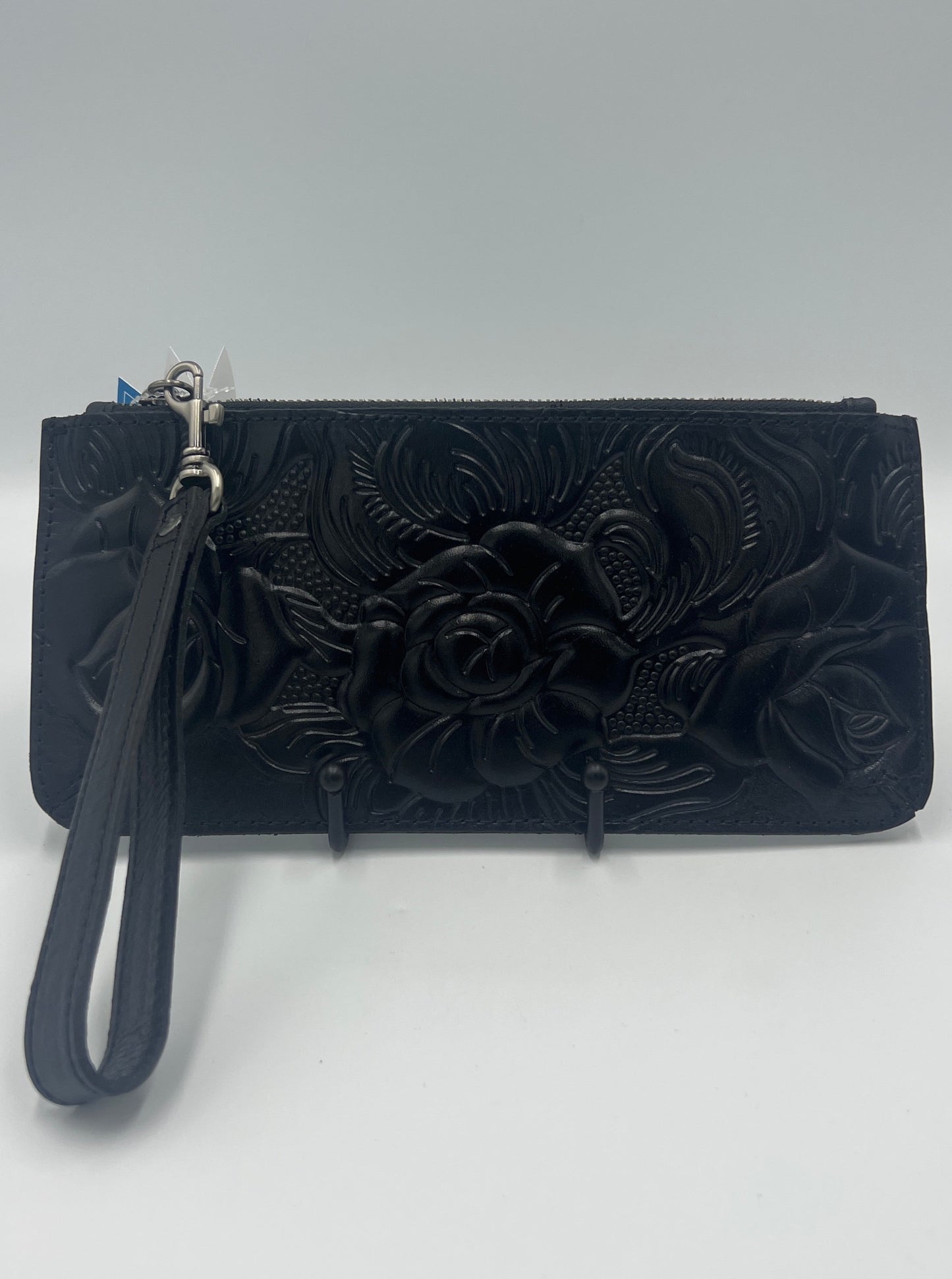 Wristlet Designer By Patricia Nash