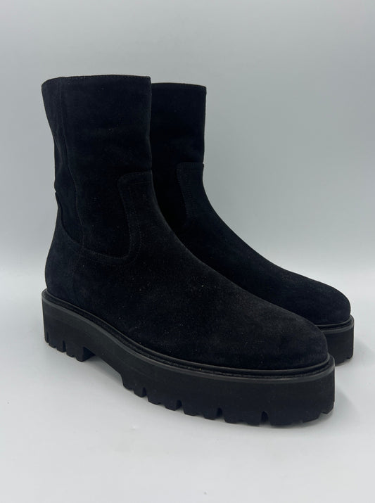 Boots Designer By Aquatalia  Size: 9
