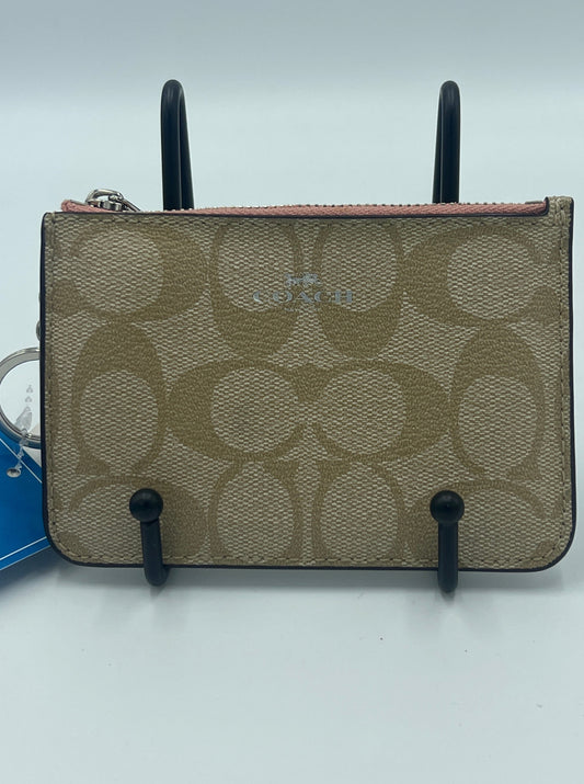 Keychain / Wristlet Card Holder By Coach  Size: Small